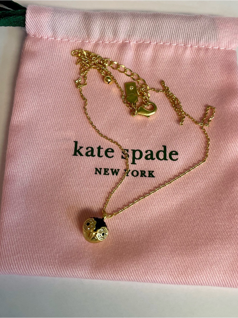 Kate Spade New York "Dashing Beauty" Penguin Pendant Necklace - NWOT - Picture 4 of 9
